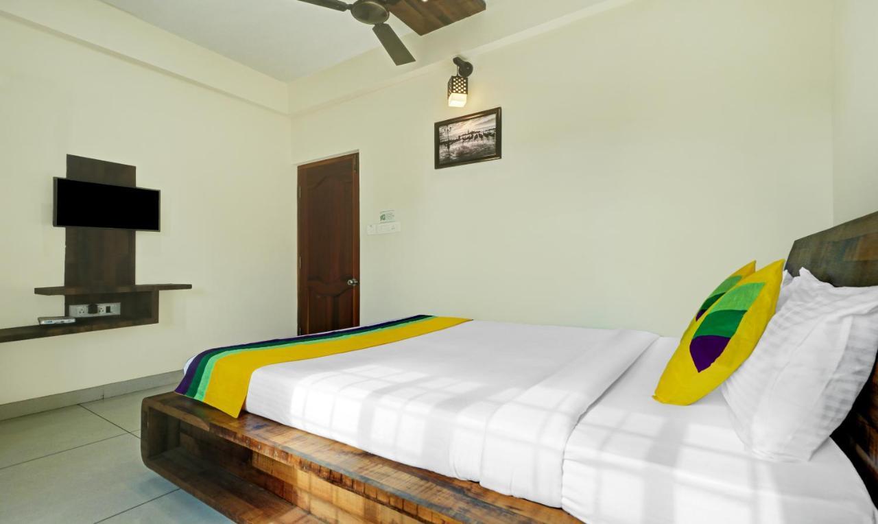 Itsy Hotels Colors Stay Chikmagalūr Extérieur photo